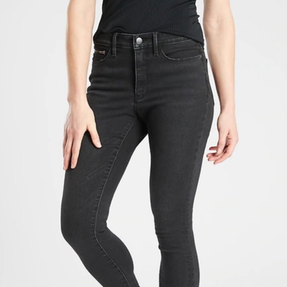 Athleta Sculptek Skinny Jean Carbon Wash,Carbon Wash SIZE 2